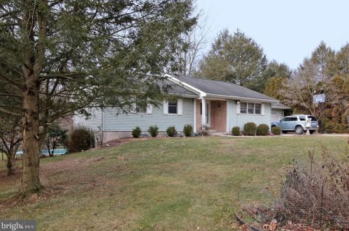 280 Forest Rd, Primrose PA 17901-4010 exterior