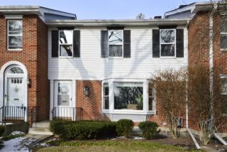 3442 Lake St, Evanston, IL 60203-1935