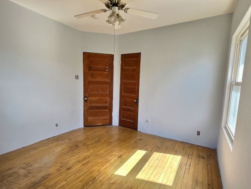 4832 Bernard St, Chicago IL 60625-5414 exterior