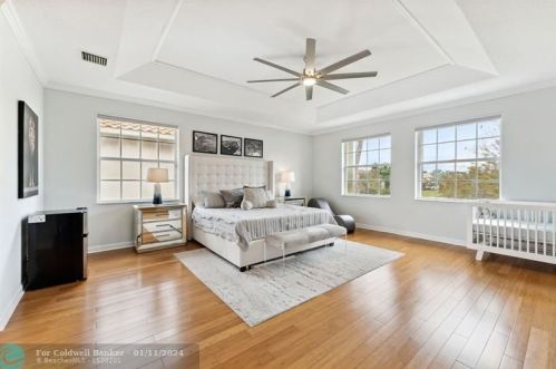 9808 Coronado Lake Dr, Boynton Beach FL 33437-5337 exterior