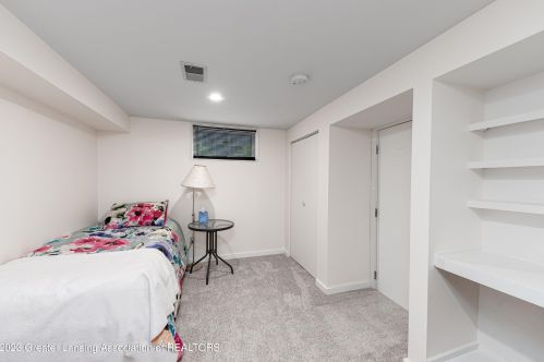 5580 Cade St, Haslett MI 48840-8407 exterior