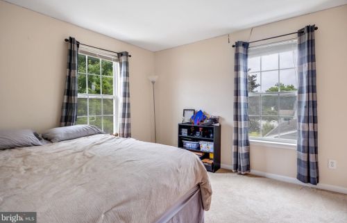 201 Empire Ave, Blenheim NJ 08012-4704 exterior