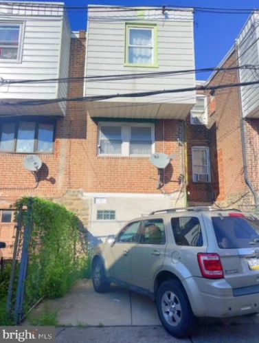 4726 Marple St, Philadelphia PA 19136-3323 exterior