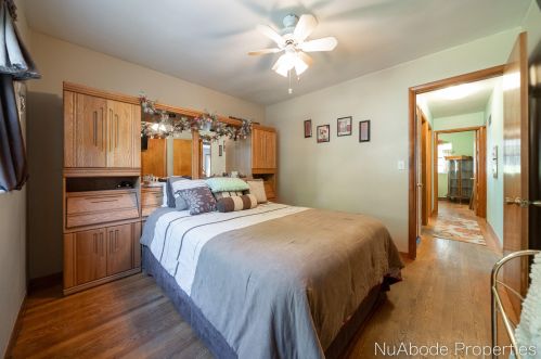 912 Westend Ave, Grand Rapids MI 49504-3847 exterior