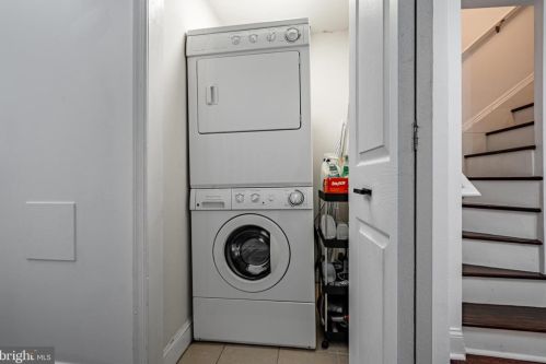 1125 Berks St, Philadelphia PA  19122-6006 exterior