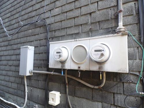 220 Emerson St, Pittsburgh PA 15206-3904 exterior