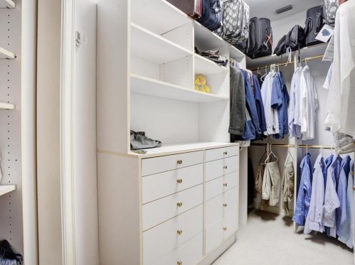 15287 Burnaby Dr, Naples FL 34110-7930 exterior