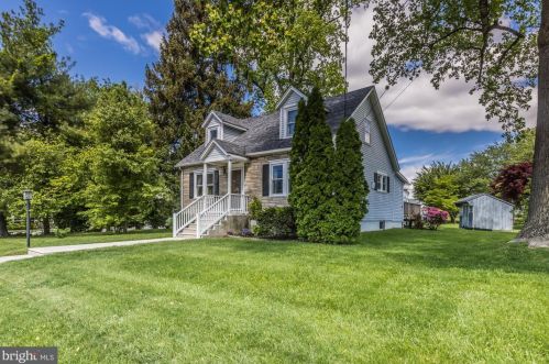 4310 Concord Rd, Chester, PA 19014-1577