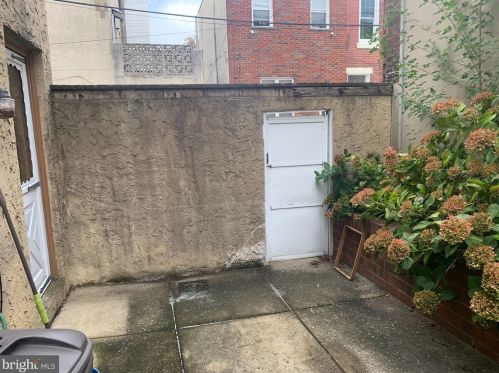 1017 Mckean St, Philadelphia PA 19148-2329 exterior