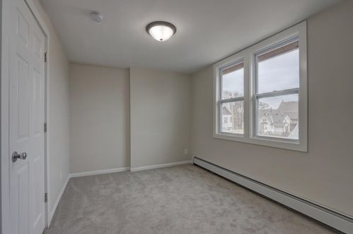 1517 Greenfield Ave, Milwaukee WI 53204-2617 exterior