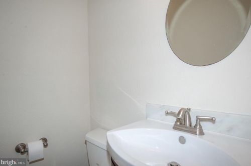 6528 Brookleigh Way, Alexandria VA exterior