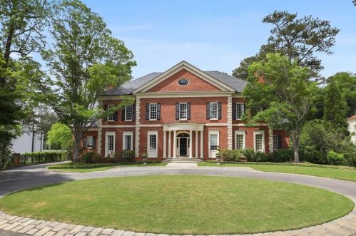 449 Blackland Rd, Atlanta, GA 30342-4051