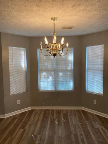 5760 Strathmoor Mnr Cir, Lithonia GA 30058-2619 exterior