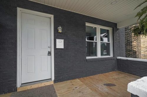 526 5th Ave, Moon Twp PA  15108-3931 exterior