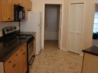 533 Nome Dr, Fort Pierce FL  34984-8904 exterior