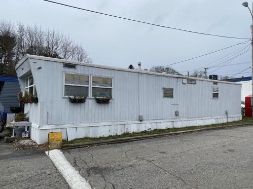 776 Hartford Ave, Providence RI  02919-5427 exterior