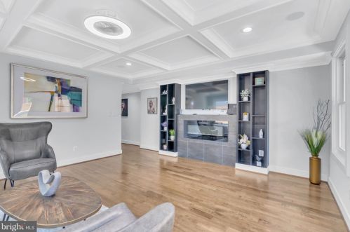 315 Patrick St, Alexandria VA 22314-2443 exterior