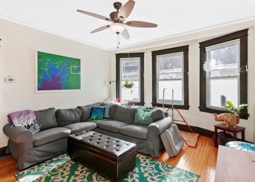 397 Linwood Ave, Newton MA 02460-1342 exterior