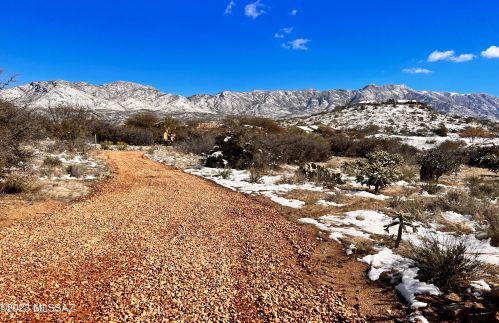 36696 Calle Diamante, Tucson AZ  85739-1323 exterior