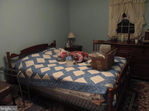 354 Mt Alverno Rd, Media PA 19063-5359 exterior