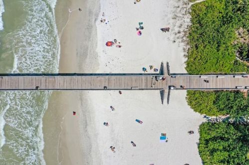 1625 Osprey Ave, Naples FL 34102-3417 exterior