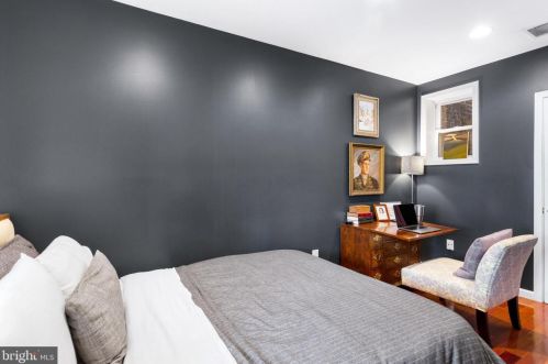 1234 Carrollsburg Pl, Washington DC 20024-4144 exterior