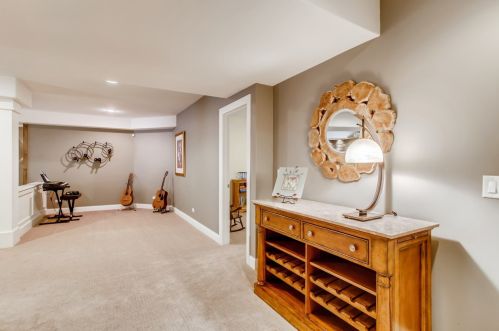 252 Grantley Ave, Elmhurst IL 60126-2237 exterior