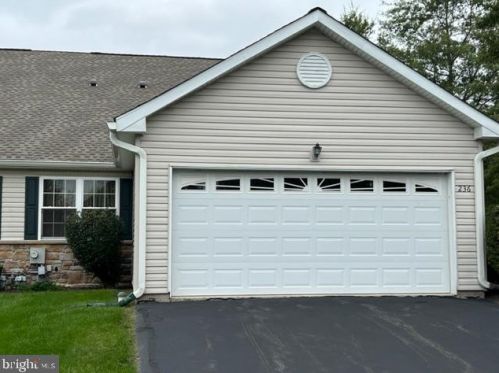 236 Franklin Ct, Limerick, PA 19468-3466