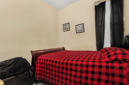 3526 Pr Ave, Chicago IL 60628-2133 exterior