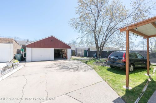 56 1st St, Perth Amboy NJ 08861-4333 exterior