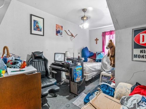 88 Prospect St, Woonsocket RI 02895-1910 exterior