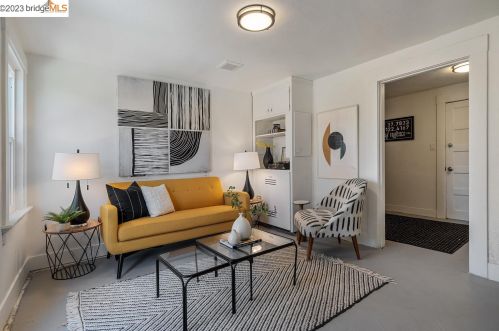 1307 Haskell St, Berkeley CA 94702-2415 exterior