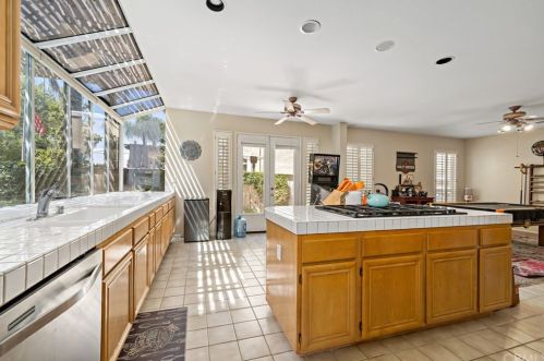 45297 Camino Monzon, Temecula CA 92592-1300 exterior