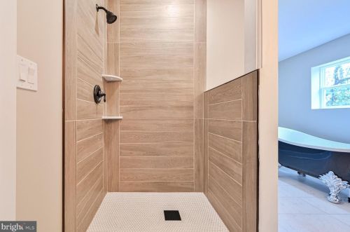 465 Bailey St, Pilesgrove NJ  08098-1014 exterior