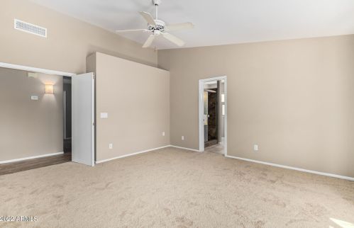 21602 33rd Ln, Phoenix AZ 85051-5942 exterior