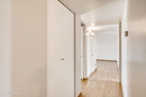 9201 6 St, Tucson AZ 85719-5226 exterior