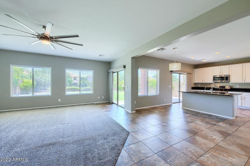 5127 El Cortez Trl, Phoenix AZ  85083-1857 exterior