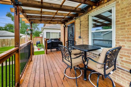 6229 Kildare Ave, Chicago IL 60652-3615 exterior