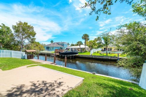 658 Palmetto Park Rd, Boca Raton FL  33486-3560 exterior