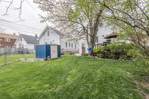 1458 55, Milwaukee WI 53214-5243 exterior