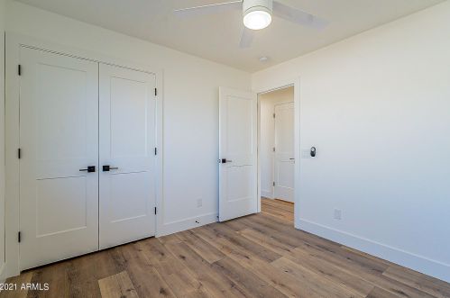 3202 Captain Dreyfus Ave, Phoenix AZ 85032-6706 exterior