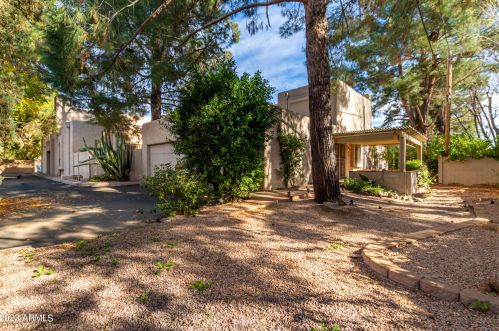 5310 3rd Ave, Phoenix AZ  85013-2062 exterior