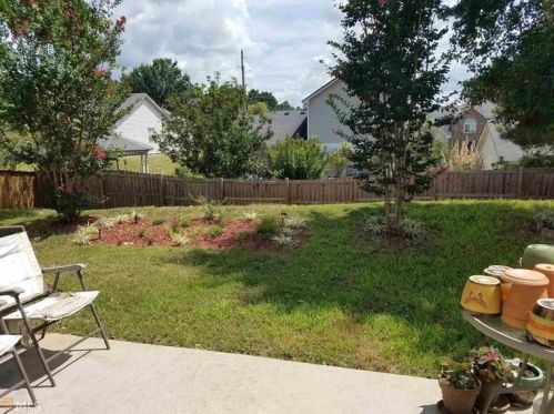 3706 Salem Chapel Dr, Lithonia GA 30038-4837 exterior