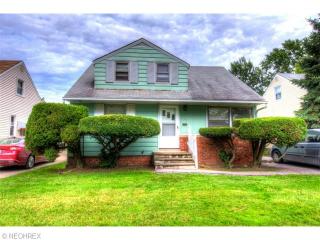 3933 Jo Ann Dr, Cleveland, OH 44122-6440