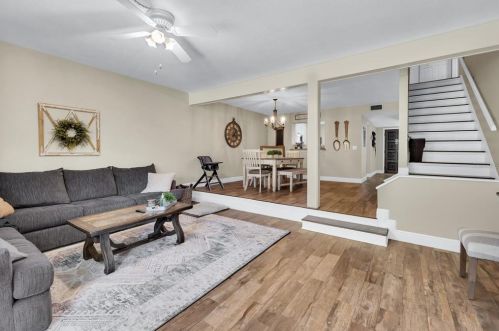 140 Maitland Ave, Altamonte Springs FL 32701-4902 exterior