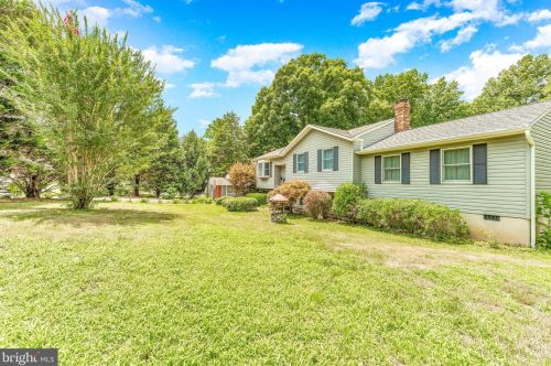 1021 Mary Cir, Huntingtown, MD 20639-9767