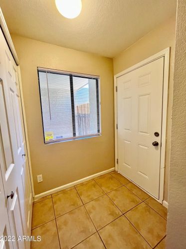 7757 19th Ln, Phoenix AZ  85021-6981 exterior