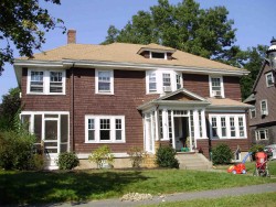 58 Prescott St, Newton, MA 02460-1719