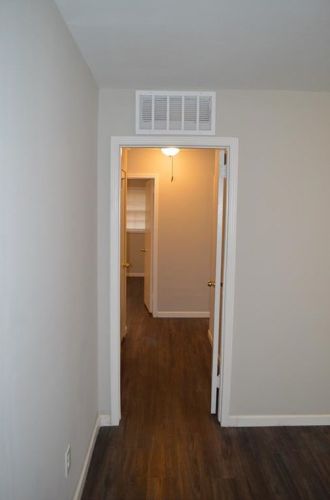 320 Fairburn Rd, Atlanta GA  30331-1616 exterior