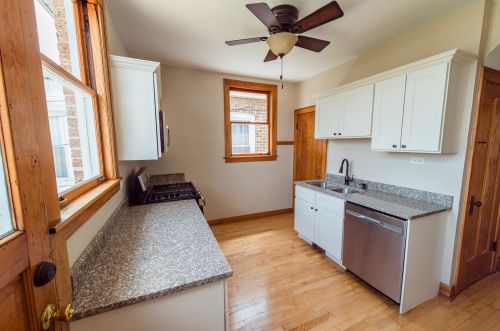 1335 Central Ave, Chicago IL 60651-1206 exterior